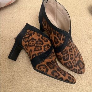 Life stride Leopard Print Women's Ankle Boot heels